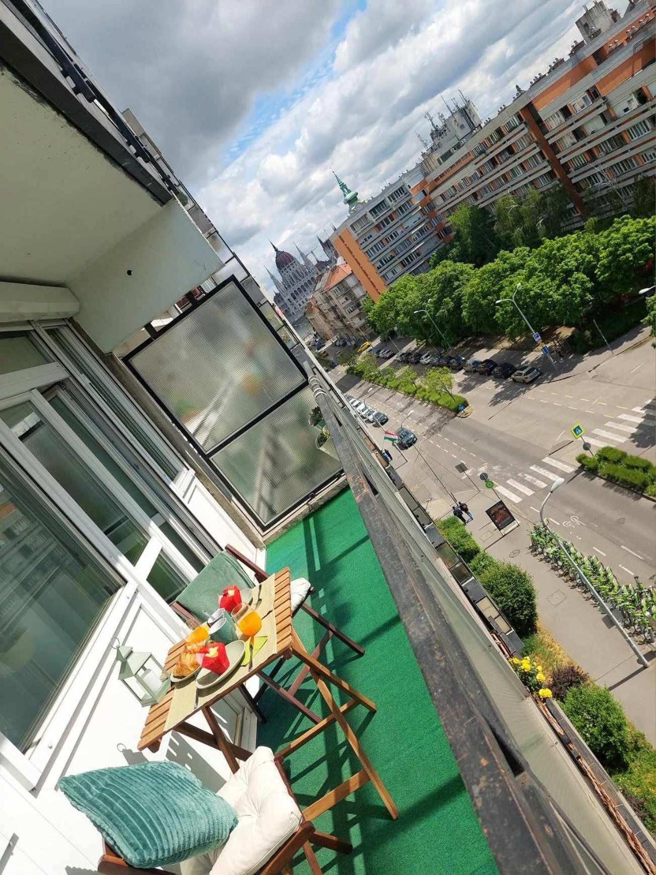 Andrew'S Castle View Apartment — Photos 3